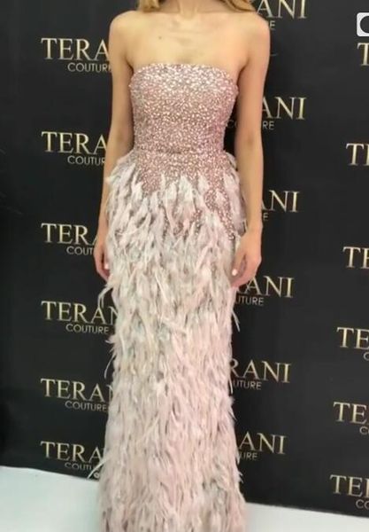 evening dress long dress bateau feather sleeveless have a persionablity prom dress customable all sizes cool dazzling uss, Red
evening dress long dress bateau feather sleeveless have a persionablity prom dress customable all sizes cool dazzling uss, Red