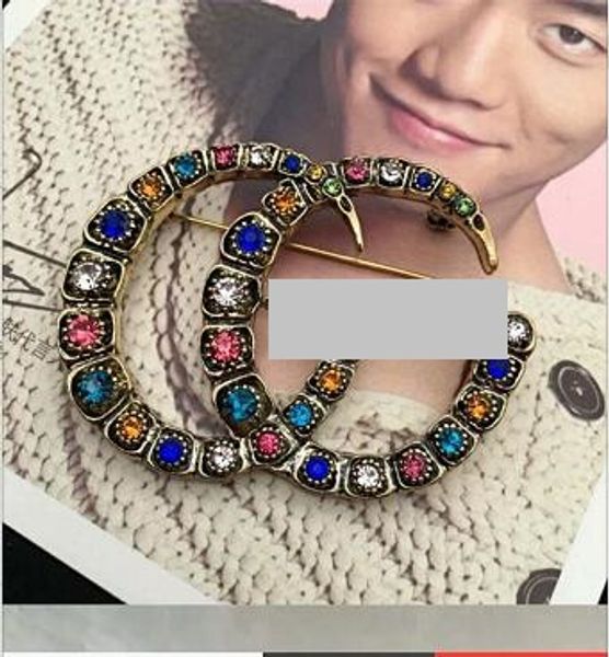 Известный бренд giiu броши булавки Кристалл жемчужина заявление брошь роскошный бренд дизайнер ювелирных изделий высокого качества 728
Известный бренд giiu броши булавки Кристалл жемчужина заявление брошь роскошный бренд дизайнер ювелирных изделий высокого качества 728