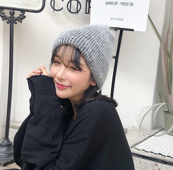 hat autumn and winter women's retro curling earmuffs knit hat double thick warm hat, Black;white
hat autumn and winter women's retro curling earmuffs knit hat double thick warm hat, Black;white