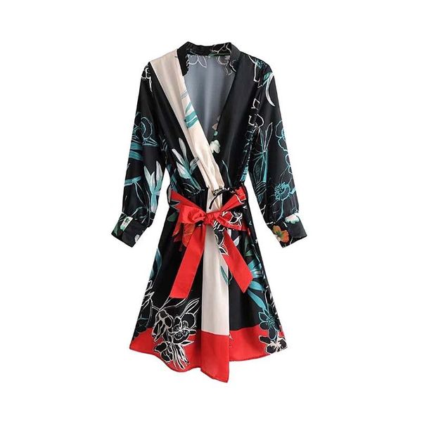 2018 flower print blouse vintage v neck kimono cardigan cross design bow tie elastic waist camisa feminina oversized shawl, White
2018 flower print blouse vintage v neck kimono cardigan cross design bow tie elastic waist camisa feminina oversized shawl, White