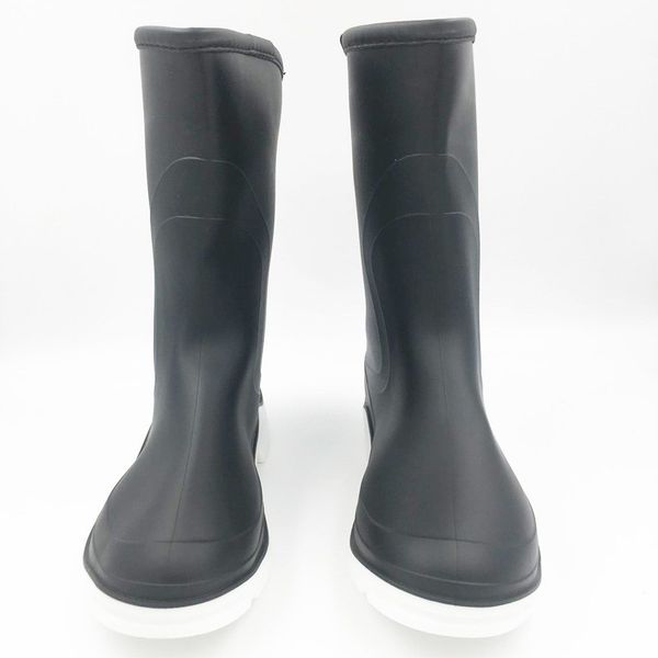 new arrival rain boots waterproof mid-calf shoes woman classical rain woman water rubber high boots solid botas, Black;red
new arrival rain boots waterproof mid-calf shoes woman classical rain woman water rubber high boots solid botas, Black;red