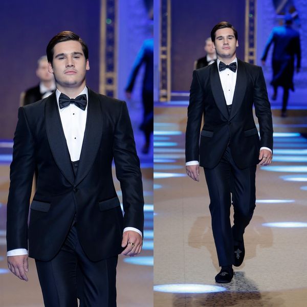 fashion classic wedding tuxedos handsome fashion groom wear men tuxedos groomsmen party customized three pieces suit (coat + pants + vest, Black;gray
fashion classic wedding tuxedos handsome fashion groom wear men tuxedos groomsmen party customized three pieces suit (coat + pants + vest, Black;gray