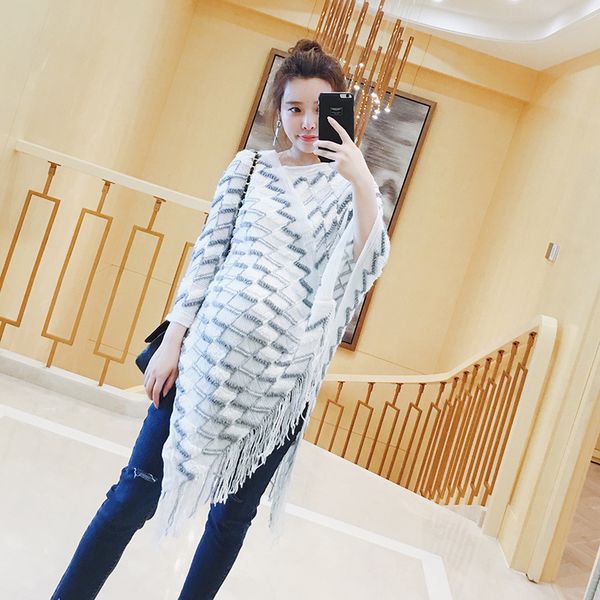 spring autumn women v neck batwing pregnant lady poncho plaid fringed stitching irregular shawl cape hollow sweater, White;black
spring autumn women v neck batwing pregnant lady poncho plaid fringed stitching irregular shawl cape hollow sweater, White;black