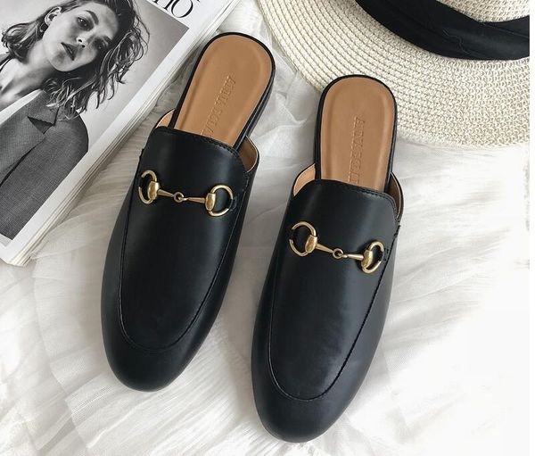 Женщины квартиры тапочки ins шикарная металлическая кнопка классический оригинал
Женщины квартиры тапочки ins шикарная металлическая кнопка классический оригинал