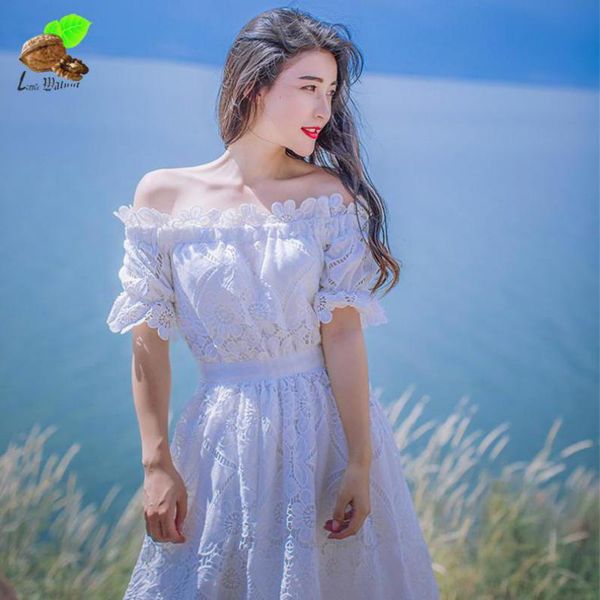 2018 new women sweet print flower half-sleeve hollow out slash neck spring dresses female lace gown white beaches long dress, White;black
2018 new women sweet print flower half-sleeve hollow out slash neck spring dresses female lace gown white beaches long dress, White;black