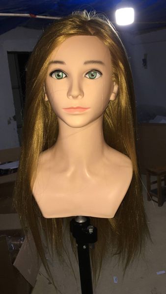 wholesale fashion 65cm female hair women hairdressing mannequins body makeup practice hairdressing head,real hair wigs with rack,m00622, Black
wholesale fashion 65cm female hair women hairdressing mannequins body makeup practice hairdressing head,real hair wigs with rack,m00622, Black