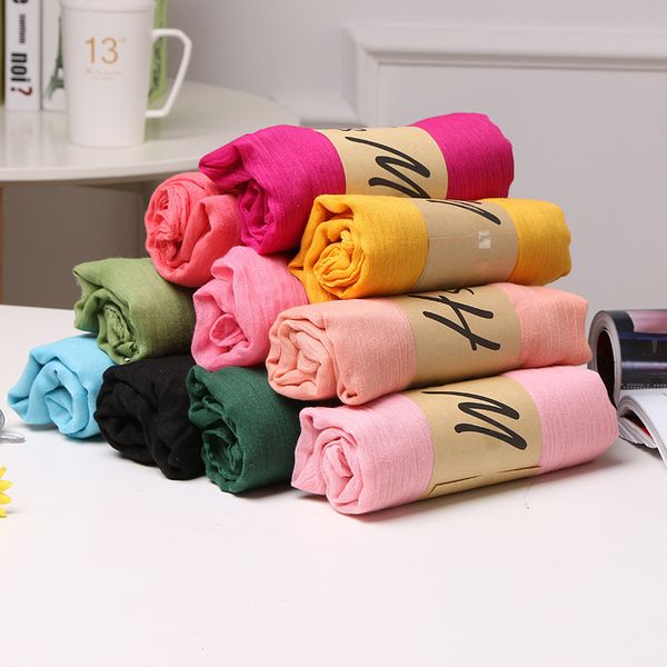 10pcs /lot 2019 hm popular silk scarves wholesale pure color cotton and linen scarves for women, autumn and winter long style 21 color, Red;brown
10pcs /lot 2019 hm popular silk scarves wholesale pure color cotton and linen scarves for women, autumn and winter long style 21 color, Red;brown