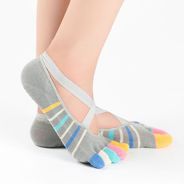 colorful five toe yoga socks women cotton breathable straps sports socks rubber non slip fitness pilates socks yoga dance sox, Pink;yellow
colorful five toe yoga socks women cotton breathable straps sports socks rubber non slip fitness pilates socks yoga dance sox, Pink;yellow