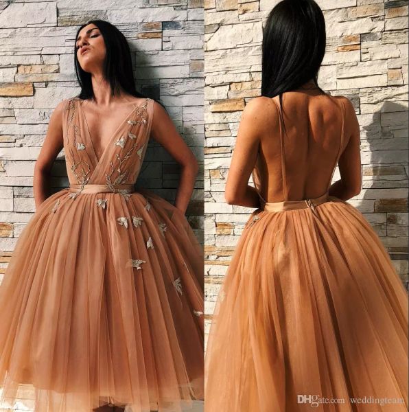 стильный backless аппликация homecoming платья v шеи аппликация короткие платья выпускного вечера линия плиссированные колен тюль коктейльно, Blue;pink
стильный backless аппликация homecoming платья v шеи аппликация короткие платья выпускного вечера линия плиссированные колен тюль коктейльно, Blue;pink