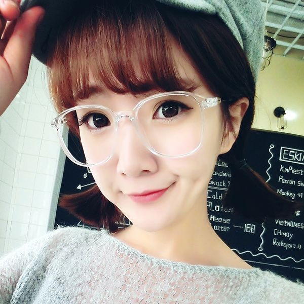 molgirl brand design vintage big oversized frame eyeglasses women men computer eye glasses optical spectacle frame oculos de gra, Silver
molgirl brand design vintage big oversized frame eyeglasses women men computer eye glasses optical spectacle frame oculos de gra, Silver