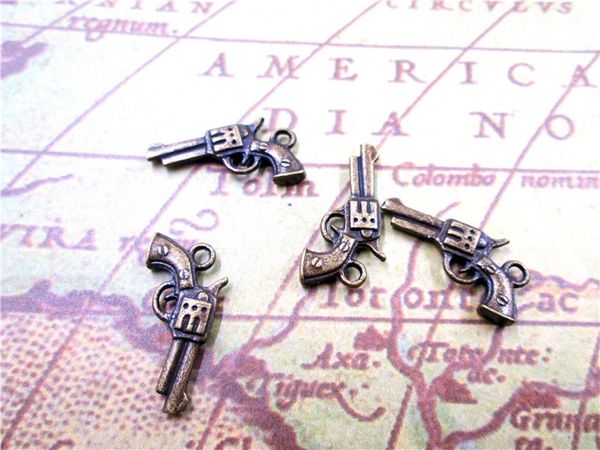 75pcs--gun charms,antique bronze 3d handguns pistols guns charms pendants 21x11mm, Bronze;silver
75pcs--gun charms,antique bronze 3d handguns pistols guns charms pendants 21x11mm, Bronze;silver