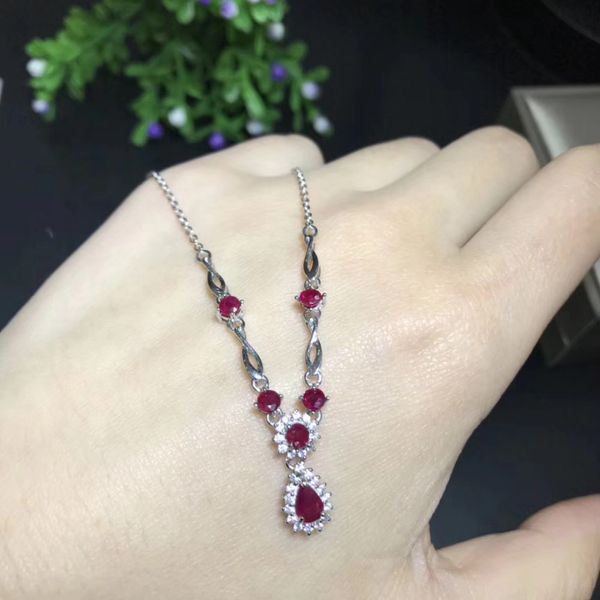 natural red ruby stone necklace natural gemstone pendant necklace s925 silver fashion twisted diana women party gift jewelry
natural red ruby stone necklace natural gemstone pendant necklace s925 silver fashion twisted diana women party gift jewelry