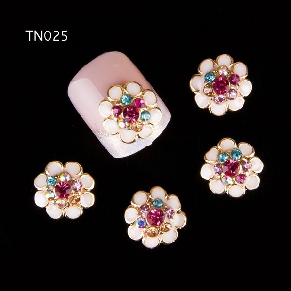 10pcs glitter crystal flower nail studs 3d nail art tips rhinestone decoration for tools accessories tn025, Silver;gold
10pcs glitter crystal flower nail studs 3d nail art tips rhinestone decoration for tools accessories tn025, Silver;gold
