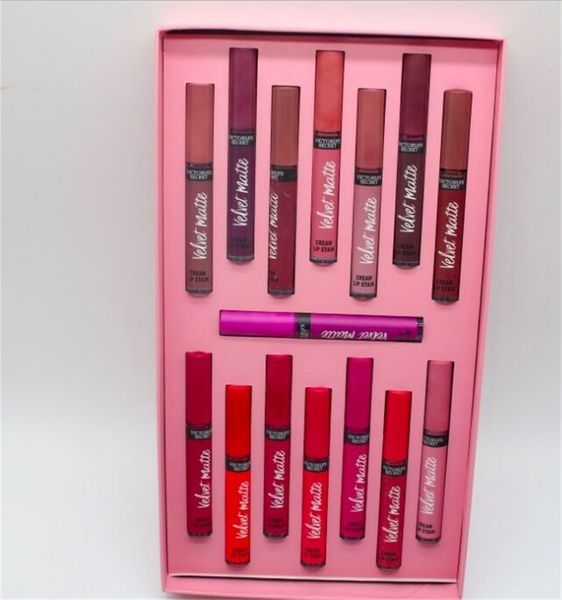 Makeup et liquid lip tick 15 color love matte lip glo et box 15 pc et lipglo with paper bag dhl free
Makeup et liquid lip tick 15 color love matte lip glo et box 15 pc et lipglo with paper bag dhl free