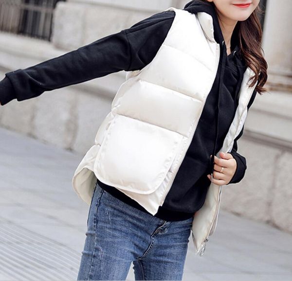 2018 new autumn and winter cotton clothing women's fashion vest short paragraph sleeveless vest jacket tide, Black;white
2018 new autumn and winter cotton clothing women's fashion vest short paragraph sleeveless vest jacket tide, Black;white
