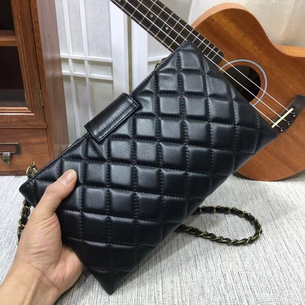 Free shipping Fashion Famous Brand new Women Luxury Handbags Designer lambskin Leather Shoulder Bag Totes Plain leather and caviar 92336A
Free shipping Fashion Famous Brand new Women Luxury Handbags Designer lambskin Leather Shoulder Bag Totes Plain leather and caviar 92336A