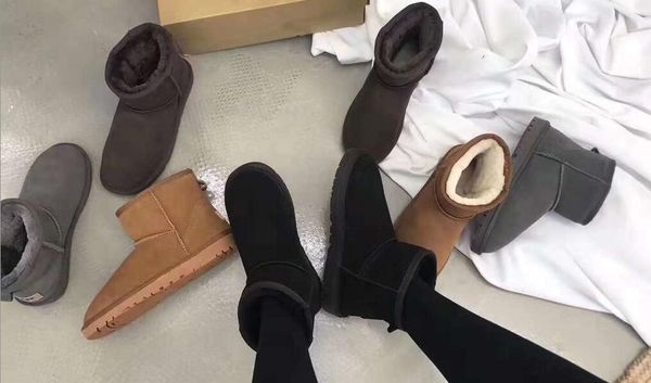 2018 classic brand women's leather wool snow boots warm breathable fashion women snow boots us4 - us8, Black
2018 classic brand women's leather wool snow boots warm breathable fashion women snow boots us4 - us8, Black