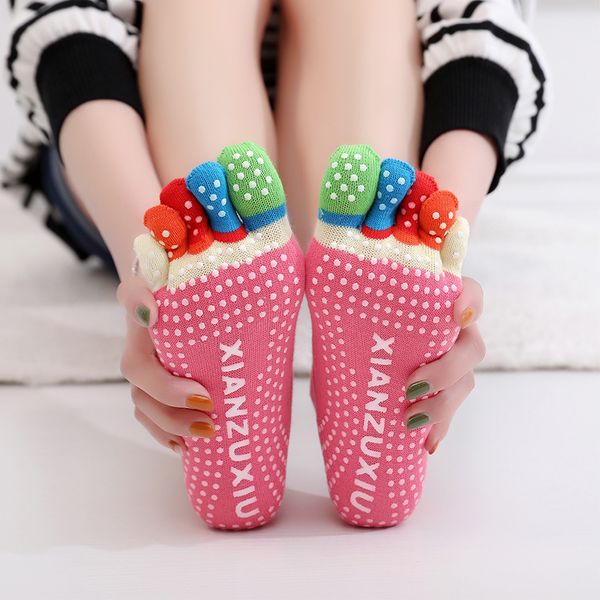 1 pair ladies yoga socks for pilates colorful fitness sports socks non slip five finger toe grip ankle women calcetines 61, Black
1 pair ladies yoga socks for pilates colorful fitness sports socks non slip five finger toe grip ankle women calcetines 61, Black