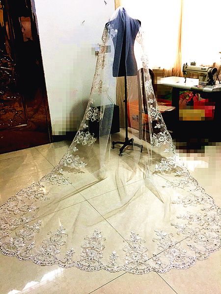 100% real pictures luxurious selling one-layer cathedral length wedding veil lace applique edge white ivory crystal sequin bridal veil, Black
100% real pictures luxurious selling one-layer cathedral length wedding veil lace applique edge white ivory crystal sequin bridal veil, Black