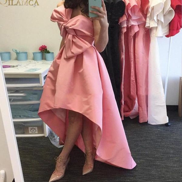 new fashion big bow prom dresses robe de soiree pink ruched high low evening party dresses saudi arabia formal prom party gowns, Black
new fashion big bow prom dresses robe de soiree pink ruched high low evening party dresses saudi arabia formal prom party gowns, Black