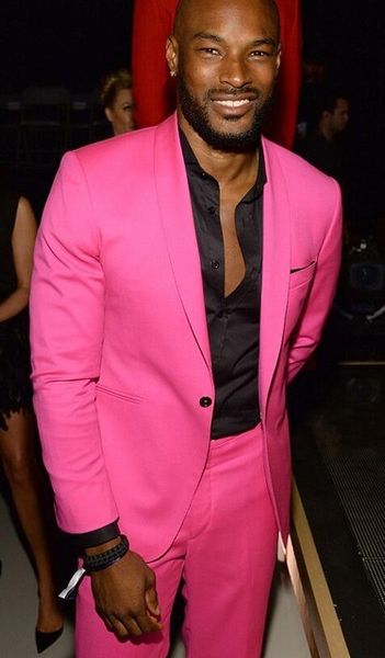 2 pieces pink shawl lapel casual men suit slim men's cool party blazer celebrity prom tuxedo terno masculino (jacket+pants, White;black
2 pieces pink shawl lapel casual men suit slim men's cool party blazer celebrity prom tuxedo terno masculino (jacket+pants, White;black