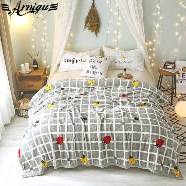 arnigu strawberry & plaid print blanket bedspread fleece nap sofa throws single twin double queen size winter soft bedsheet gray
arnigu strawberry & plaid print blanket bedspread fleece nap sofa throws single twin double queen size winter soft bedsheet gray