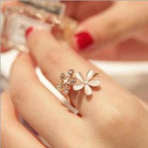 daisy rings for girls & ladies open band ring flower charm gold plated cz stone rings, Silver
daisy rings for girls & ladies open band ring flower charm gold plated cz stone rings, Silver
