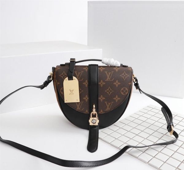 2019 women handbag waist pack ladies handbag lady clutch purse retro shoulder bag size 20*18*6 cm m43645 02
2019 women handbag waist pack ladies handbag lady clutch purse retro shoulder bag size 20*18*6 cm m43645 02