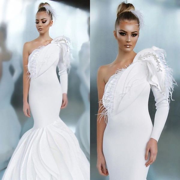 one shoulder white prom dresses beads feather mermaid evening dress long sleeves robes de soirée floor length pleats back zipper party dress, Black
one shoulder white prom dresses beads feather mermaid evening dress long sleeves robes de soirée floor length pleats back zipper party dress, Black