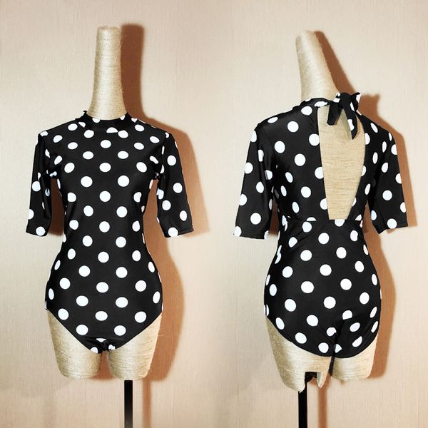 latin dance costumes wave female half sleeves one-piece shirt small halter performance clothes practice wear dl2579, Black;red
latin dance costumes wave female half sleeves one-piece shirt small halter performance clothes practice wear dl2579, Black;red