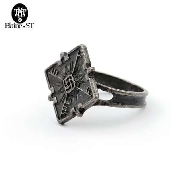 vintage men women rings dishonored 2 emily cosplay ring woman bijoux hip hop ring anillos para hombre geometric ring bague, Golden;silver
vintage men women rings dishonored 2 emily cosplay ring woman bijoux hip hop ring anillos para hombre geometric ring bague, Golden;silver