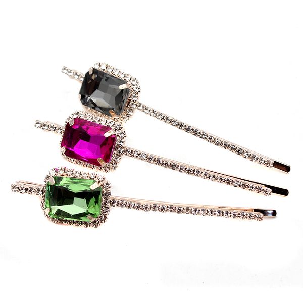1pair women girls trendy square hair pins rose gold clear crystal hair barrettes black rhinestone accessories clips, Golden;white
1pair women girls trendy square hair pins rose gold clear crystal hair barrettes black rhinestone accessories clips, Golden;white