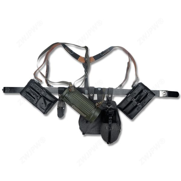 army p38/p40 leather black equipment conbination y strap canteen gas mask cans high quality
army p38/p40 leather black equipment conbination y strap canteen gas mask cans high quality