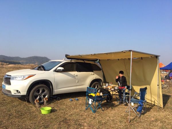 grntamn outdoor 2x3m 2.5x3m side tent awning with 3m extend for car for roof tent , color khaki 
grntamn outdoor 2x3m 2.5x3m side tent awning with 3m extend for car for roof tent , color khaki