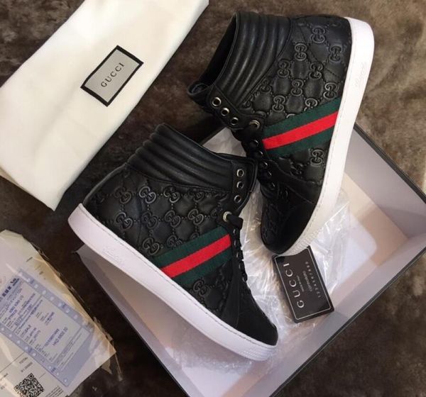 2019 New best-selling luxury brand genuine leather high top lace up fashion casual shoes TOP quality men sneakers size 38-46
2019 New best-selling luxury brand genuine leather high top lace up fashion casual shoes TOP quality men sneakers size 38-46