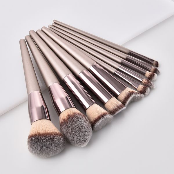 new makeup brushes set 10 pcs champaign gold color make up brush tools wood handle eye shadow brush br013
new makeup brushes set 10 pcs champaign gold color make up brush tools wood handle eye shadow brush br013