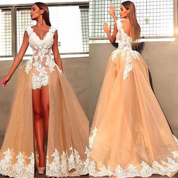 2019 светло-оранжевый v neck мини короткие вечерние платья с органзой съемные поезд знаменитости выпускного вечера краткости партии платья b, Black;red
2019 светло-оранжевый v neck мини короткие вечерние платья с органзой съемные поезд знаменитости выпускного вечера краткости партии платья b, Black;red
