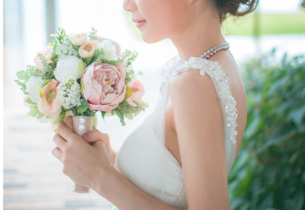 new beautiful pink wedding bouquet handmade bridal flower white and antique pink peonies & roses wedding bouquet
new beautiful pink wedding bouquet handmade bridal flower white and antique pink peonies & roses wedding bouquet