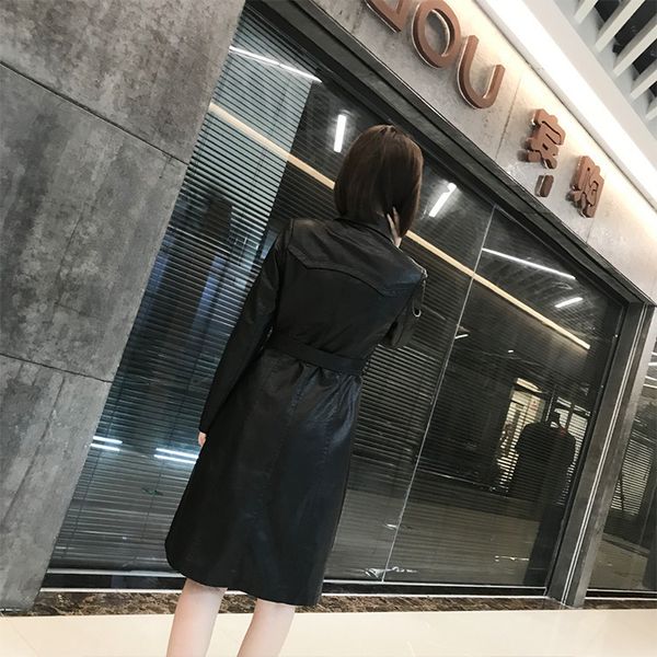 2018 new pattern autumn pu time long fund clothing suit-dress loose coat belt leather jacket women, Black
2018 new pattern autumn pu time long fund clothing suit-dress loose coat belt leather jacket women, Black