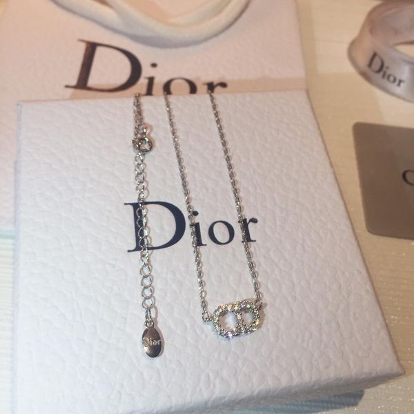 Aaaa quality c necklace for gift party lady graceful d zircon pendant de igner luxury pearl necklace for women fa hion acce orie
Aaaa quality c necklace for gift party lady graceful d zircon pendant de igner luxury pearl necklace for women fa hion acce orie