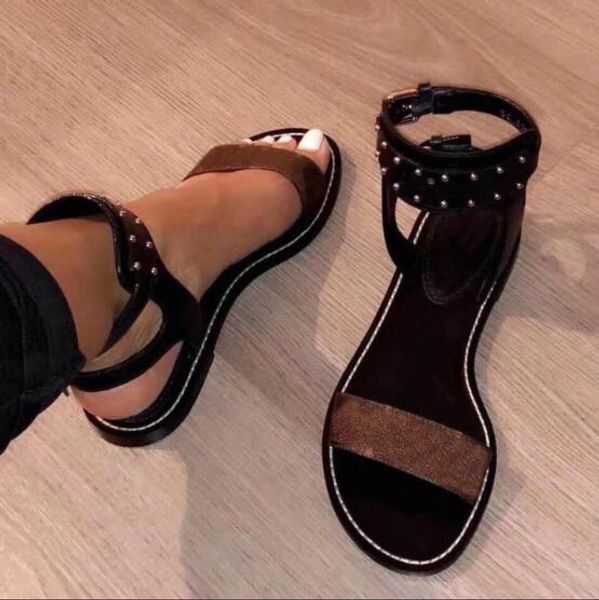 2018 popular ummer luxury ladie canva gladiator tyle flat black gold rivet m wim uit andal party hoe wild hipping
2018 popular ummer luxury ladie canva gladiator tyle flat black gold rivet m wim uit andal party hoe wild hipping