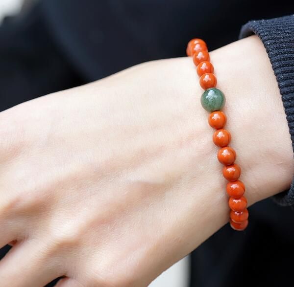 full meat south 5.5mm red jade bracelets | original natural baoshan persimmon red agate blue crystal bracelet, Golden;silver
full meat south 5.5mm red jade bracelets | original natural baoshan persimmon red agate blue crystal bracelet, Golden;silver