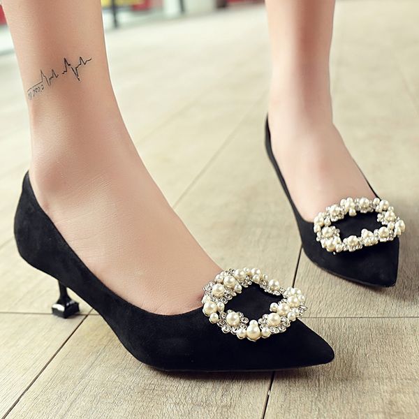 new fashion women pearl pumps spring black shoes woman high heels dress party dress footwear for ladies
new fashion women pearl pumps spring black shoes woman high heels dress party dress footwear for ladies