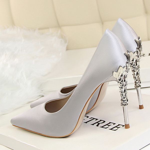 new high-end design fashion exquisite sweet high heels side hollow pointed ladies high heels single wedding shoes fast delivery, Black
new high-end design fashion exquisite sweet high heels side hollow pointed ladies high heels single wedding shoes fast delivery, Black