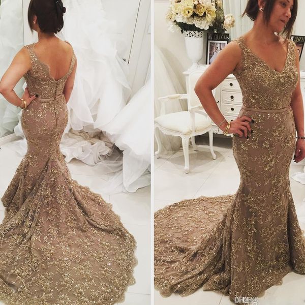 vintage crystal mermaid formal evening dresses v neck lace appliques sequin prom gowns sweep train zipper back red carpet dress, Black;red
vintage crystal mermaid formal evening dresses v neck lace appliques sequin prom gowns sweep train zipper back red carpet dress, Black;red