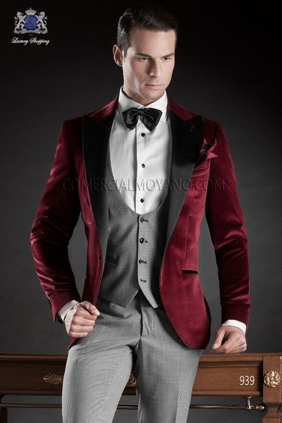 brand new burgundy velvet men wedding tuxedos peak lapel one button groom tuxedos men 3 piece suit(jacket+pants+tie+vest) 2078, Black;gray
brand new burgundy velvet men wedding tuxedos peak lapel one button groom tuxedos men 3 piece suit(jacket+pants+tie+vest) 2078, Black;gray
