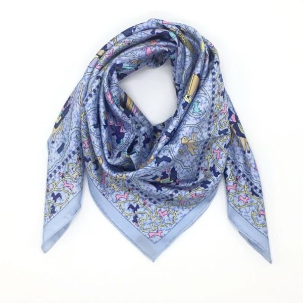Новый бренд дизайн женщин квадратный шарф 100% шелковый материал печати шаблон мод
Новый бренд дизайн женщин квадратный шарф 100% шелковый материал печати шаблон мод