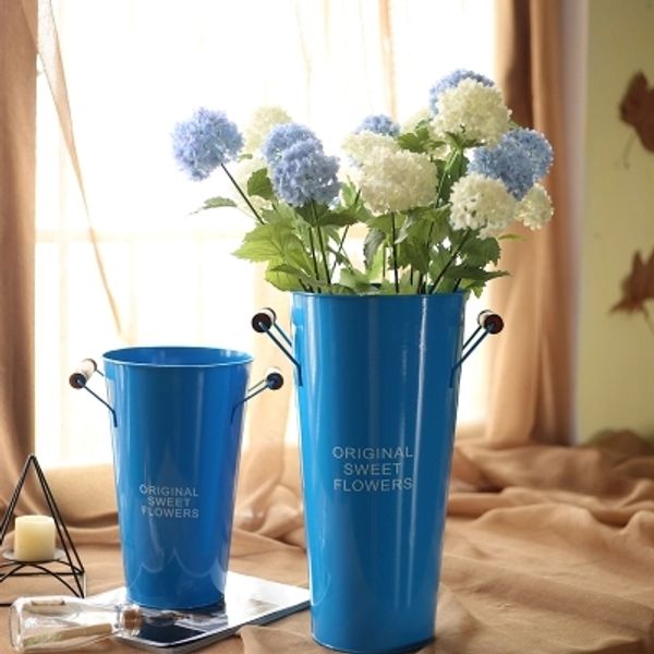 

pastoral retro metal vase, wrought iron flowers bucket, florist decorative, flower shop decorations, flower arrangement