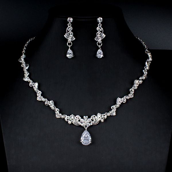 weibang silver color zircon necklace earrings set for women wedding dress bridesmaid accessories gift dropshipping new 2018
weibang silver color zircon necklace earrings set for women wedding dress bridesmaid accessories gift dropshipping new 2018