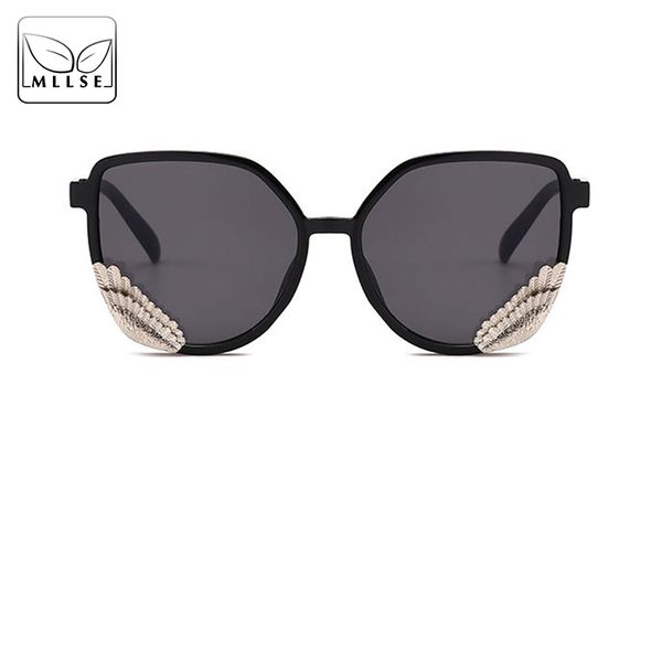 mllse fashion sunglasses for wonmen and men large frame stylish elegantthe new personality eye wear uv400 sunglasses, White;black
mllse fashion sunglasses for wonmen and men large frame stylish elegantthe new personality eye wear uv400 sunglasses, White;black